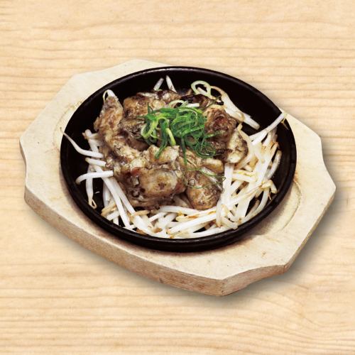コリコリヤゲン軟骨の炭火焼き