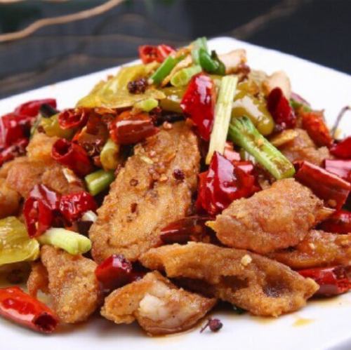 ホルモンの自家味炒め