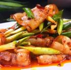 회 냄비 고기 / 닭 사천 풍 볶음 / 닭과 땅콩 블랙 식초 볶음 / 닭고기 감미 볶음