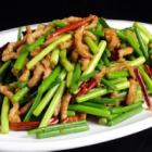 마늘 새싹과 돼지 고기 볶음 / 말린 두부 매운 입 볶음 / 검은 돼지 고기 마파