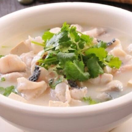 魚と豆腐の濃湯スープ