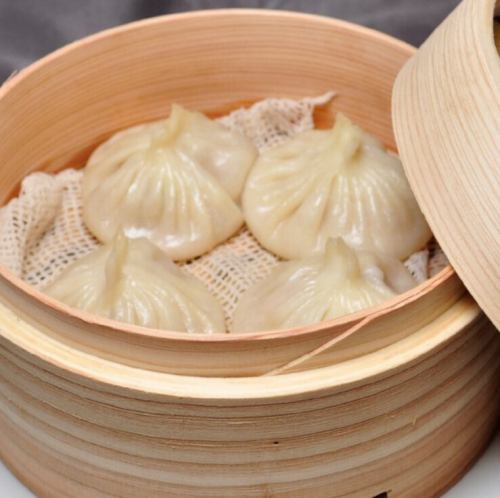上海蒸小龍包(4コ入り)