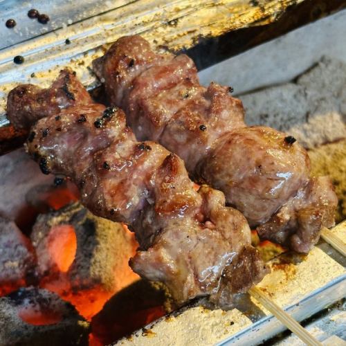 カシラ　　(ほほ)