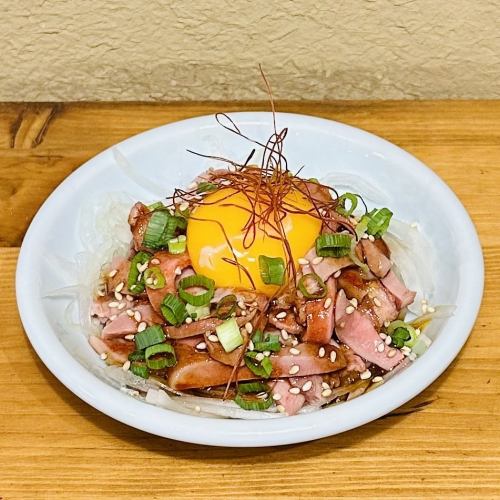 牛舌刺身和烤肉