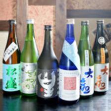 【地酒をとことん味わう!】店主おすすめ日本酒5種類飲放!地場食材×地酒を楽しむ6500円(税込)