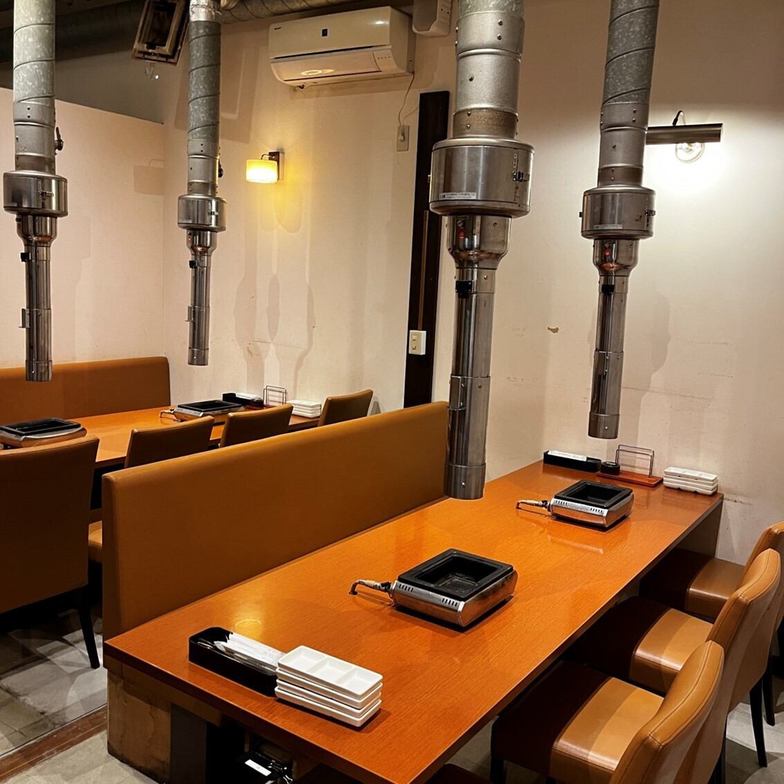 和モダンな内装でデートを彩り