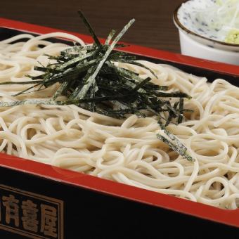 【二八はそばの良さを引き出す「黄金比率」】※つなぎ(小麦粉）を2割、そば粉8割のそばです