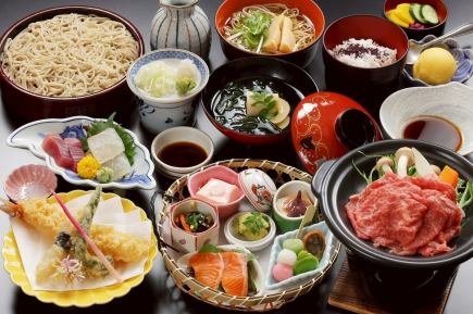季節の京蕎麦懐石『春うらら』 全8品 4580円(税込)