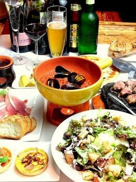 宴会・パーティー・結婚式2次会などの貸切に最適なフロア完備。