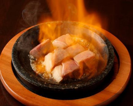 300BONEスペシャルコース、2時間30分飲み放題黒毛和牛＆イチボステーキ付き全9品