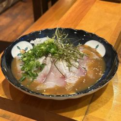 炙り胡麻カンパチ