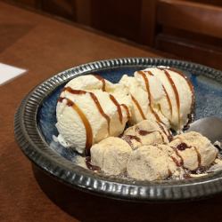 黒蜜わらび餅アイス