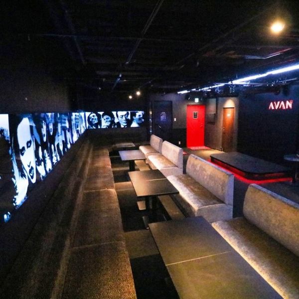 イベントや各種ご宴会は当店にお任せを◎大人数でもご利用可能な広々空間♪貸切にももちろん対応しております！！特大モニターや抜群の環境設備、カラオケも完備しておりますので使い方はあなた次第！！シャンパンタワーなどパーティーが盛り上がるサプライズ演出も体験できますのでスタッフまでお気軽にご相談ください！！