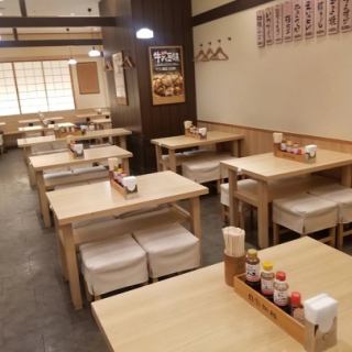 ２名様用テーブル