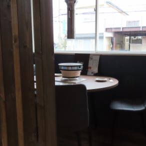 소인수에도 최적인 반개인실 공간에서 즐겁게 야키니쿠를 하려면 미트빌리지★【#홋카이도#아사히카와 탄 #갈비 #아브리노 #연회 #데이트 #여자회 #생일#기념일#개인실#가족#아이 동반#체험#음료 무제한#아사히야마 동물원#해물#징기스칸#이자카야]