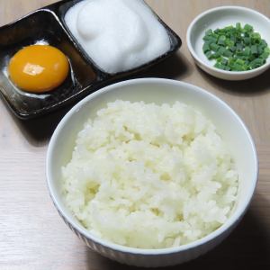 【밥】 계란을 밥에 쓴 녀석