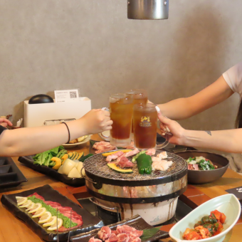 個室でゆっくり楽しめる●全10品飲み放題付き★女の子の好きが詰まった女子会コース4500円