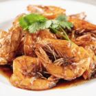 Fried shrimp in soy sauce