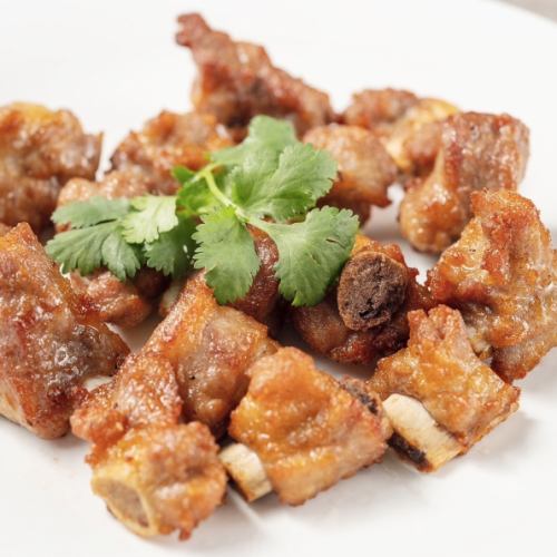 Fried garlic spare ribs