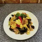 Stir-fried eggs, wood ear mushrooms, and pork