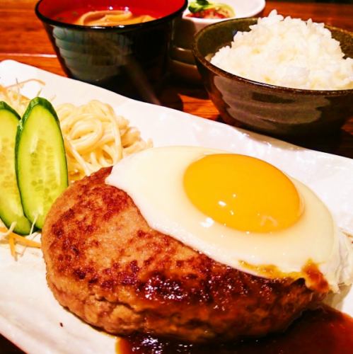 [Wagyu beef & black pork golden ratio hamburger steak lunch 160g]