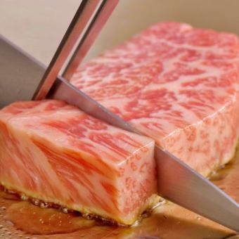 【Yoshi套餐】豪華9道菜海鮮鐵板燒&黑毛牛牛排～2品的豪華套餐～