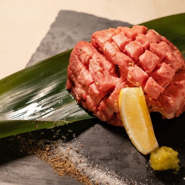 [Excellent compatibility with alcohol! Enjoy various beef tongue menus♪]