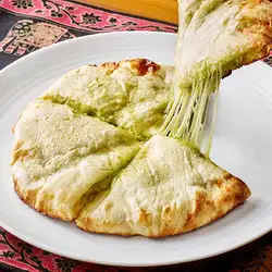抹茶チーズナン