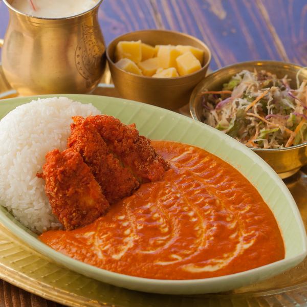 【チキンカツカレーランチ】ボリューム満点&味も絶品!