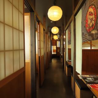 【半個室空間】ごゆっくりとお食事をお楽しみください♪