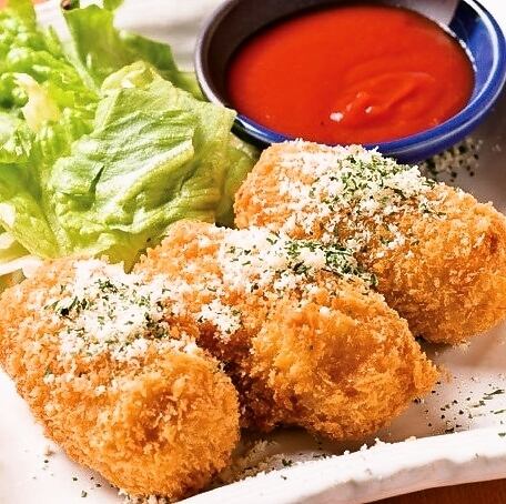 Croquettes with melty cheese