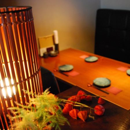 【記念日や接待に】4~6名まで利用できるBOX席がございます。