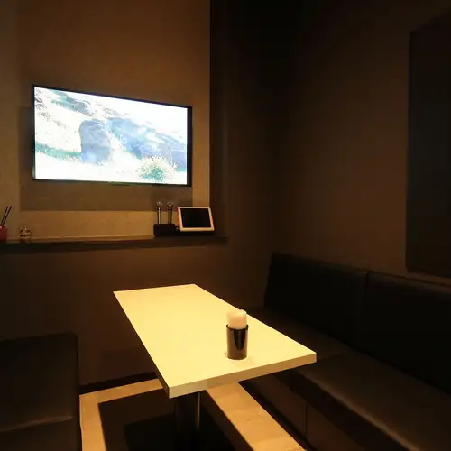 拘りウイスキー&コーヒーVIPルーム完備のカフェ