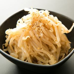 Bean sprouts namul