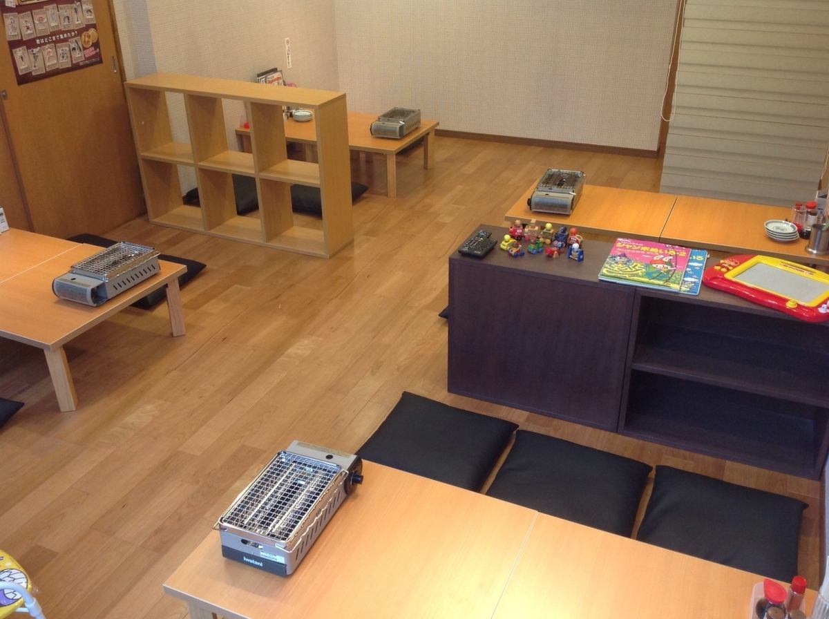 お子様連れには嬉しい完全個室!!(禁煙)お子様用の椅子もあり