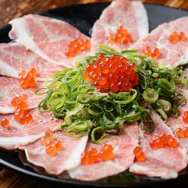 "Nikura" instead of "sea urchin" Seafood directly from the market is outstandingly fresh