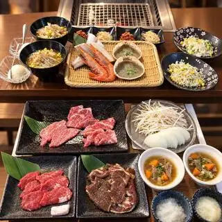 [90-minute all-you-can-drink included] Fresh Course 6000 yen (excluding tax) ◆ An affordable course where you can enjoy Genghis Khan, Wagyu beef, and seafood.