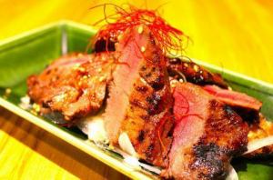 Charcoal grilled aged beef tongue marinated in miso (120g)