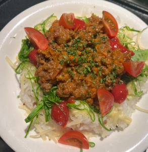 牛舌碎玉米卷飯