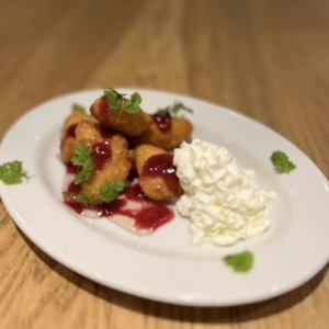 Honey Fairytale Cheese Fritters