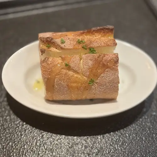 Garlic toast