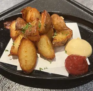 Kita Akari potato fries