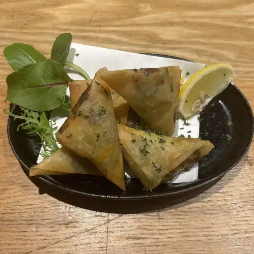 牛たんの三角揚げ春巻