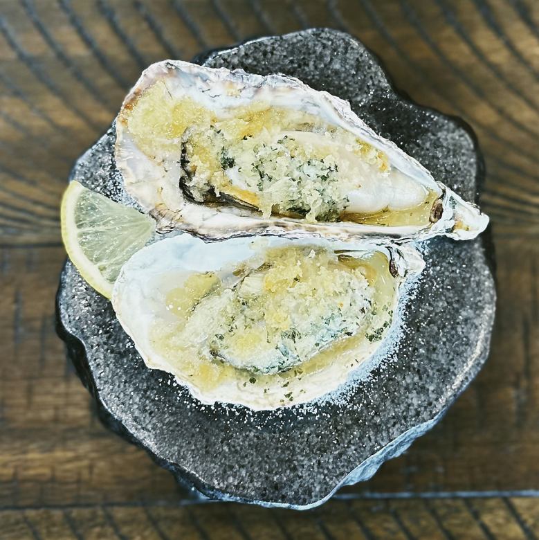 烤箱烤兵库县牡蛎配帕玛森芝士(1个牡蛎)