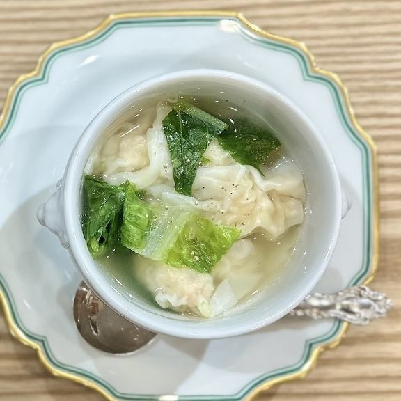 Taiwanese cuisine Shrimp wonton soup