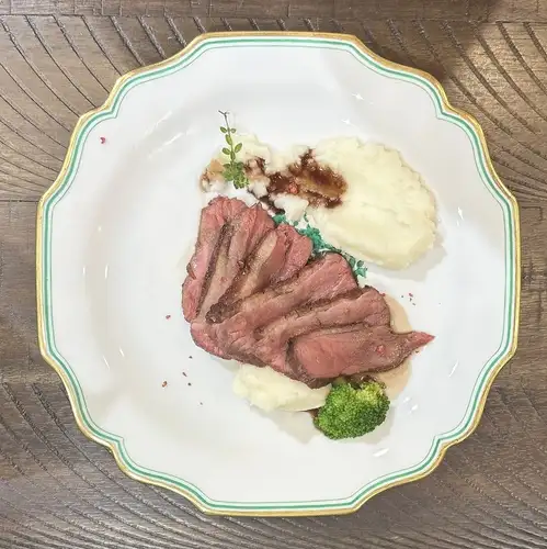 マグレドカナール 合鴨のロースト バルサミコソース