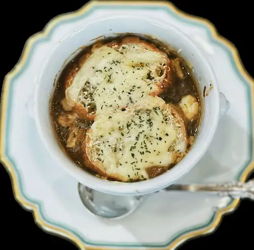 Brunch Set: French Onion Soup with Beef Bone Broth [¥1,450 including tax]