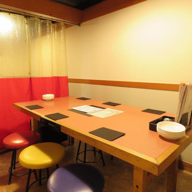 We have a large number of table seats, so it's perfect for all kinds of banquets, including girls' nights out and welcome and farewell parties!We have many seats that can be used for various scenes! Please spend a fun party.