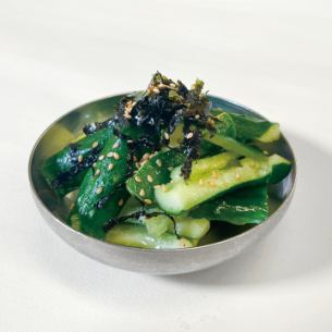 Sesame salt and cucumber