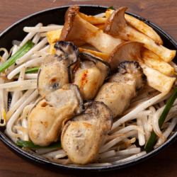 굴과 에링기 버터 간장 볶음